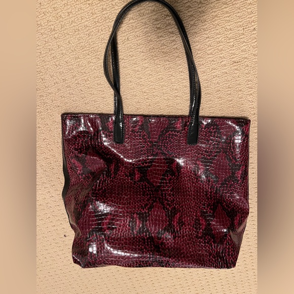 Guess bag - Picture 3 of 6